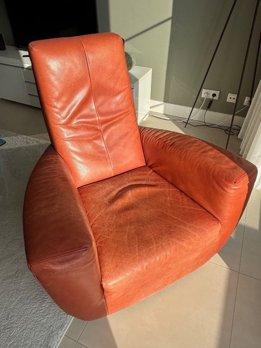 Longa chair from Label