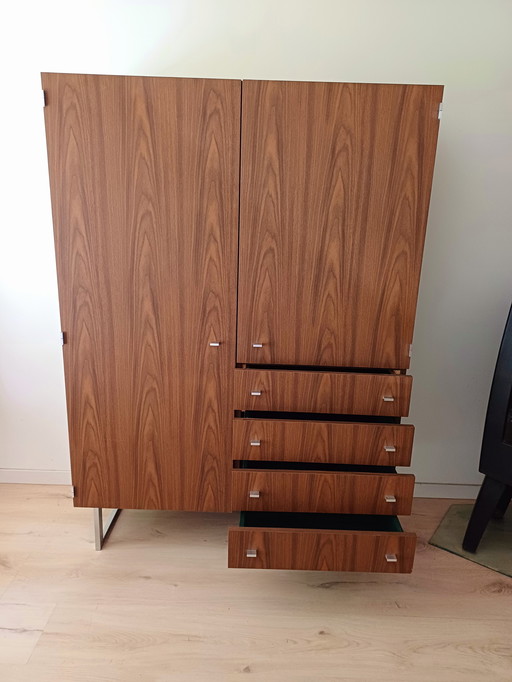 MEUROP Kleiderschrank