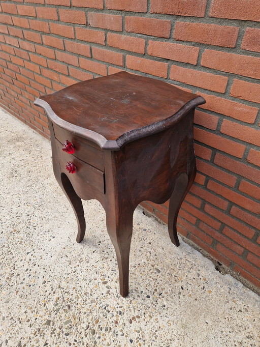 Vecchio comodino brocante