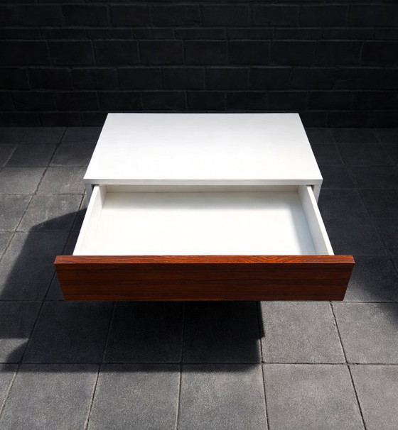 Image 1 of 2 tables de chevet design Interlübke