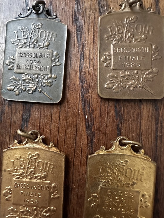 Image 1 of Set di medaglie vintage del ciclocross belga – Le Soir “Cross du Soir” 1924-1947 – 10 pezzi