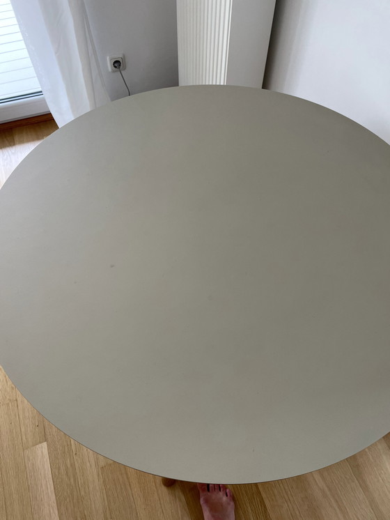Image 1 of HAY CPH 20 table - 90 cm rond en färbe white natur (beige léger)