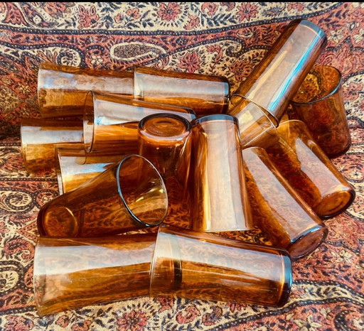 Vintage Set Van 17 Amberkleurige Limonadeglazen Geproduceerd in Frankrijk