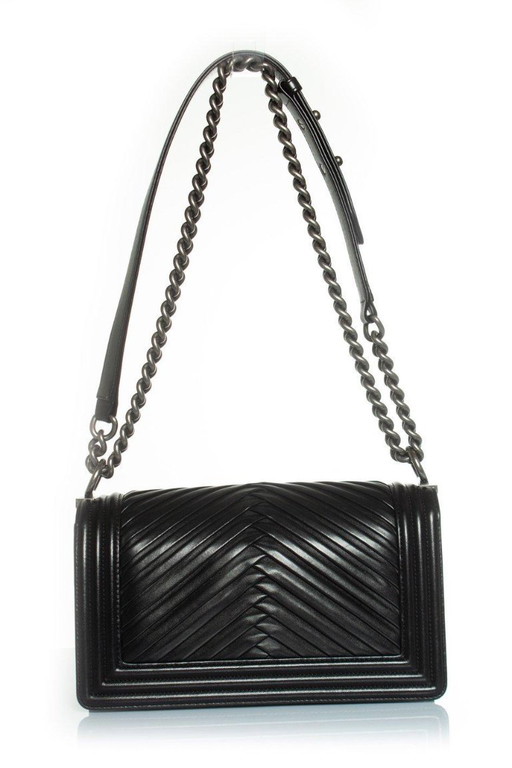 Borsa Chanel Boy in pelle di agnello plissettata con motivo chevron