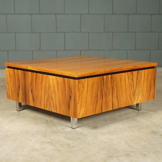 Image 1 of Tavolino da caffè dal design vintage con vano contenitore – anni '60
