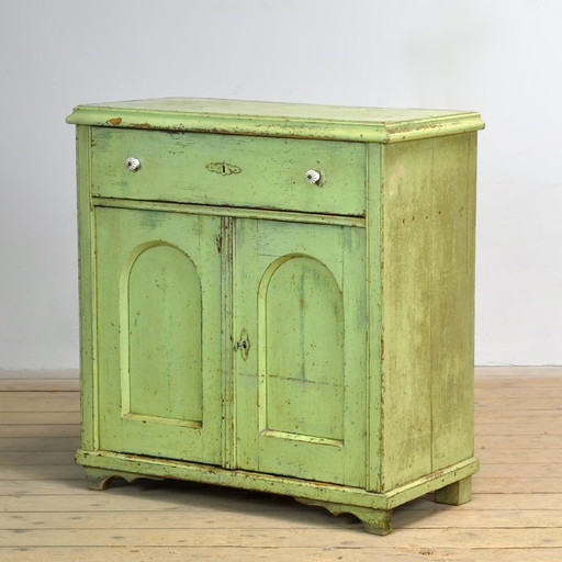 Cómoda de pino, década de 1910