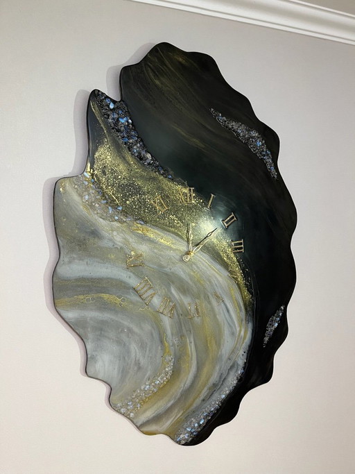 Exclusive Epoxy Resin Wall Clock