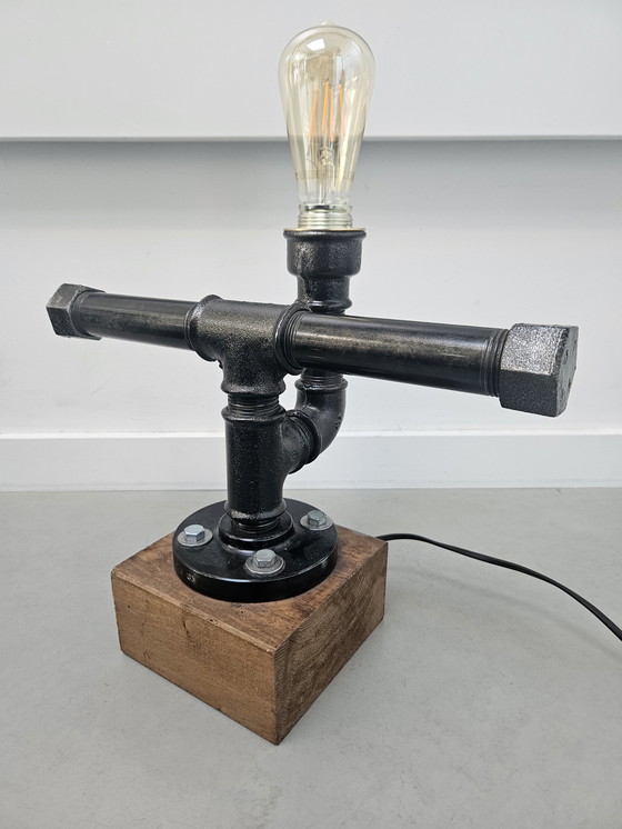 Image 1 of Industrielle Tischlampe