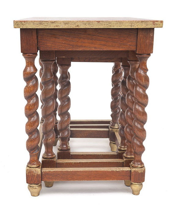 Image 1 of 3 tables gigognes