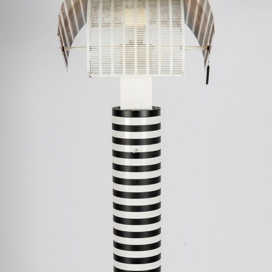 Vloerlamp « Shogun » van Mario Botta voor Artemide, 1986 – Vloerlampen, Metal (photo 8 of 16)