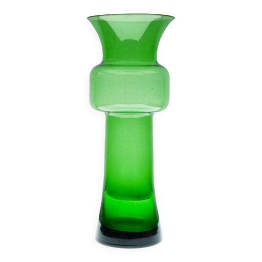 Large green Tang-Li vase by Morales Schildt for Kosta