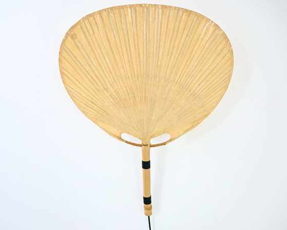 Pair of “Uchiwa” Wall Lamps by Ingo Maurer for M Design, 1970s – Wall lights, Paper, Bamboo (photo 7 of 13)