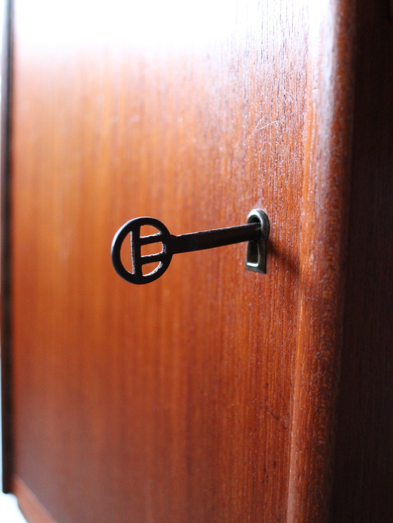 Image 1 of Scrivania danese vintage in teak