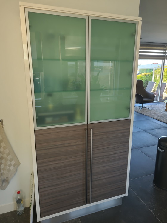 Image 1 of Vitrina de servicio con hermosos detalles