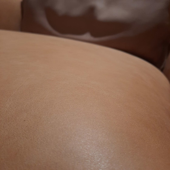 Image 1 of Poltrona Linteloo Miles con pouf