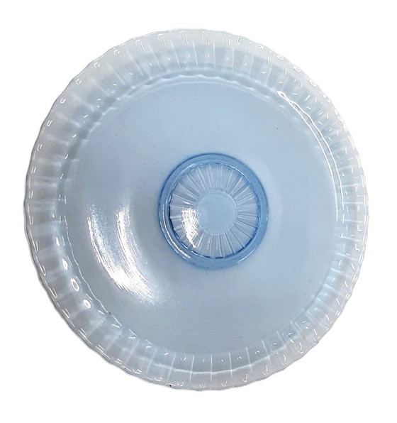 Image 1 of Assiette à gâteau ornée en verre bleu vintage