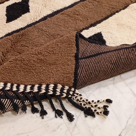 Image 1 of Handmade Moroccan rug 250cm x 150cm