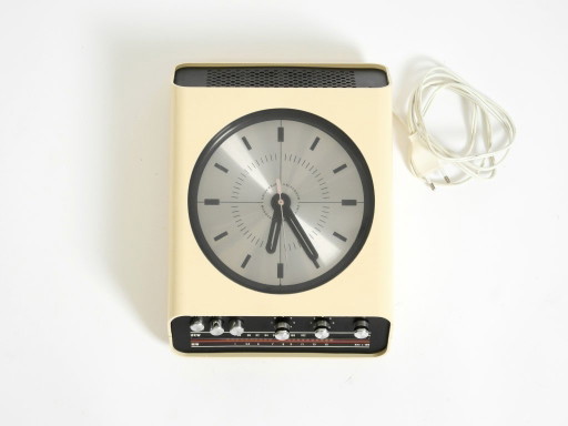 Original 1970s UNIVERSUM Wall Clock with Radio by Adriano Rampoldi for Quelle Versand Germany – Made in Italy