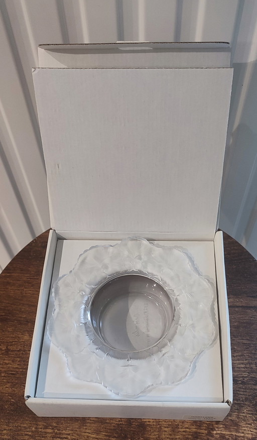 Lalique ashtray model "Honfleur" reference 10719