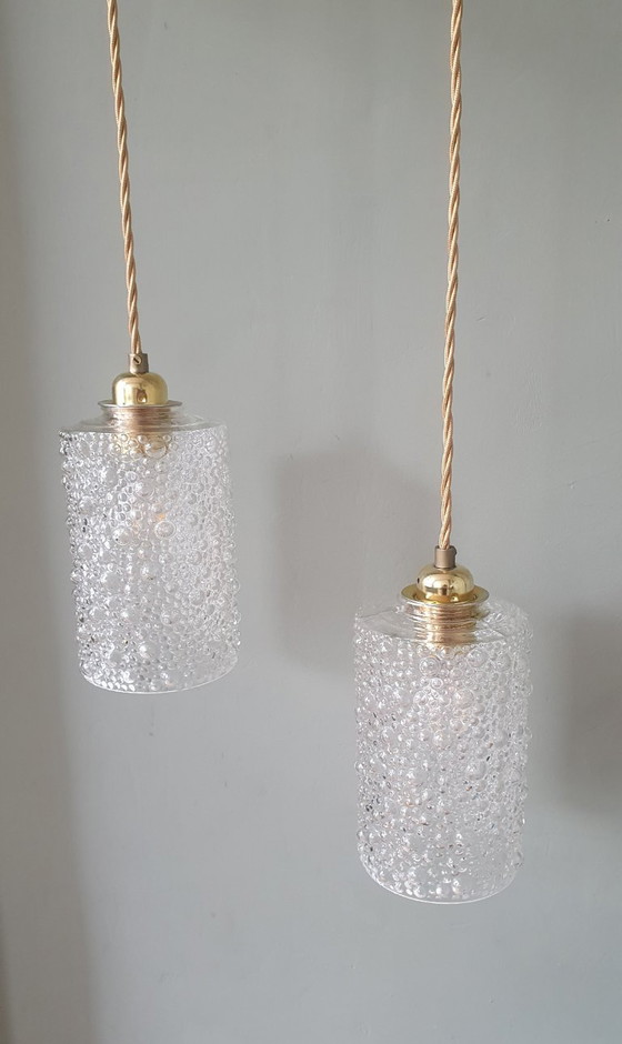Set of 2 Vintage Glass Pendant lamps - Bubble Glass Texture (photo 19 of 26)