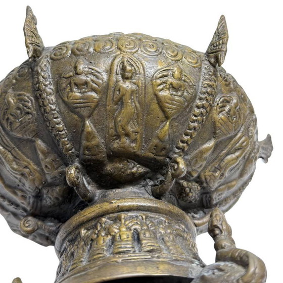 Antique Thai Bronze Reliquary with Elephants and Sacred Amulet – Sculpture (photo 5 of 12)