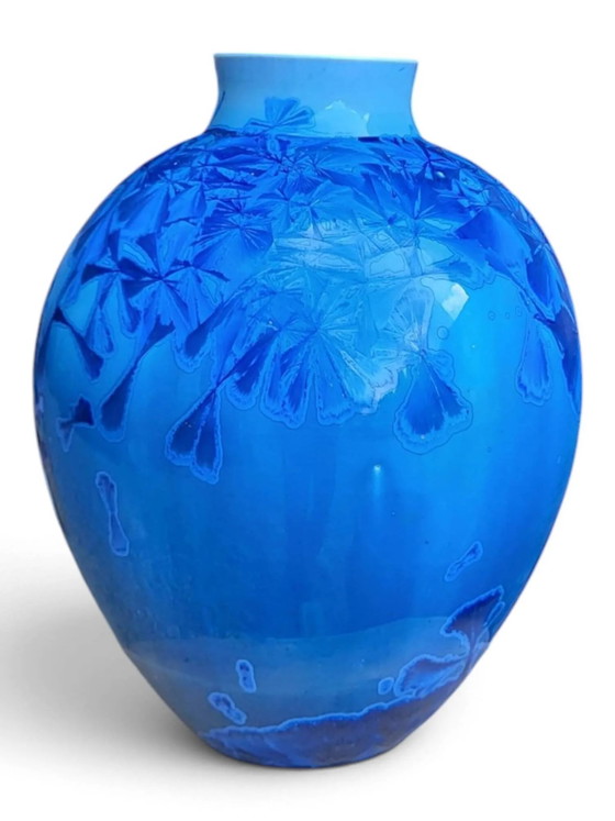 Jarrón de porcelana esmaltada con cristalizaciones azules, Patrice Lusardi – Jarrones, Porcelain (photo 13 of 15)