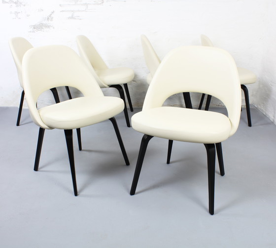 Image 1 of 3 Set Of 2 Chairs Saarinen Executive Knoll Seats