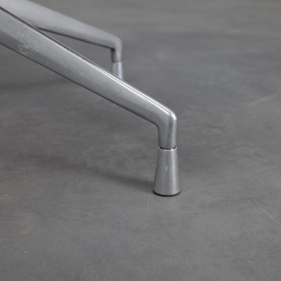 Image 1 of Fauteuils pivotants Masai de Lievore Altherr Molina pour Arper, Italie, années 2000