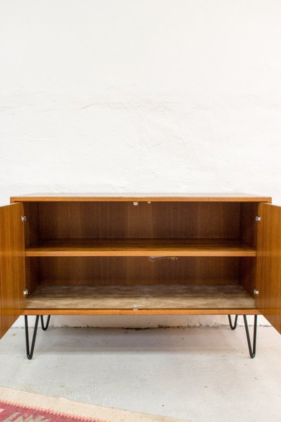 Image 1 of Vintage teakhouten ladekast