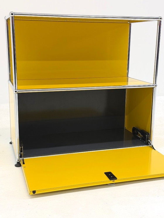 Image 1 of USM Haller cabinet in yellow
