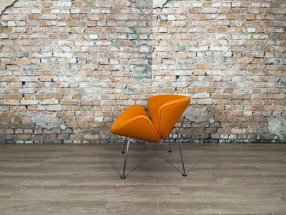 Image 1 of Artifort Orange Slice oranje