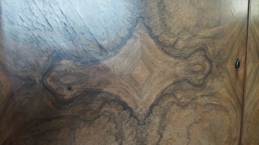 Buffet with root pattern, walnut
