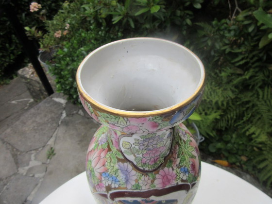 Large Chinese Vase Signed, Also With "Made In China" Label, 31 Cm Tall – Ceramic, Porcelain (photo 8 of 13)