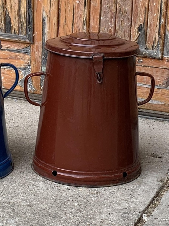 Mid-Century Blue Enamel Bins, 1950s, Set of 3 – Storage cabinet, Mid Century Modern (photo 5 of 6)