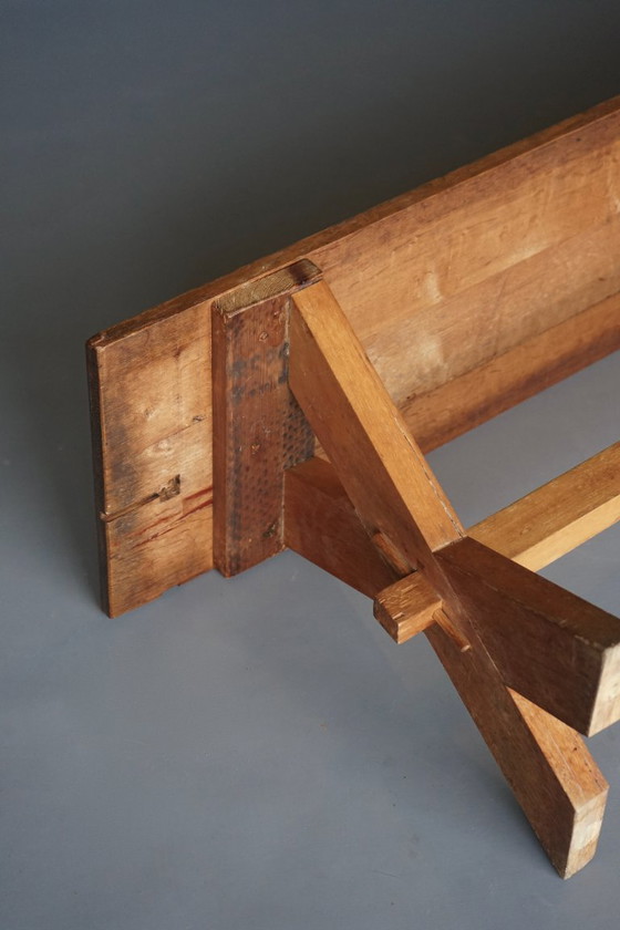 Image 1 of Rustieke boerenbanken met X-vormig frame van kersen- en eikenhout, jaren 1940.