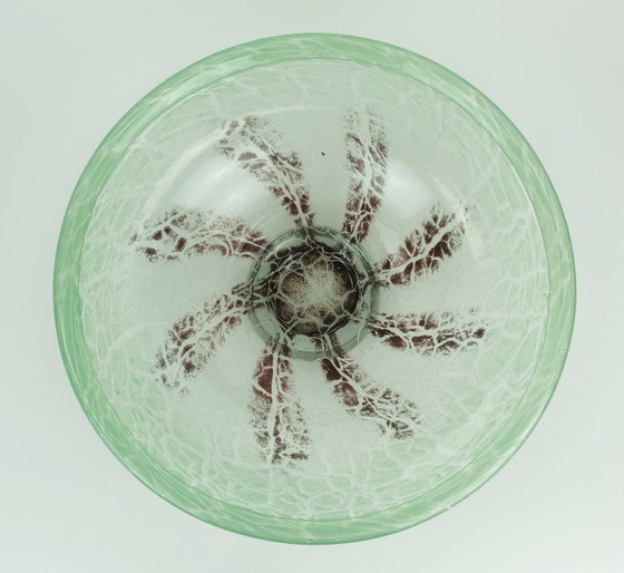 Image 1 of grote WMF art deco ikora glazen KOM karl wiedmann jaren 30 groen en donkerrood