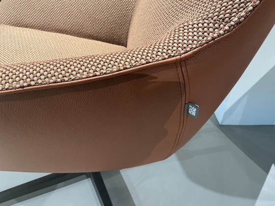 Image 1 of Rolf Benz MEG fauteuil + voetbank + hoofdsteun toonzaalmodel