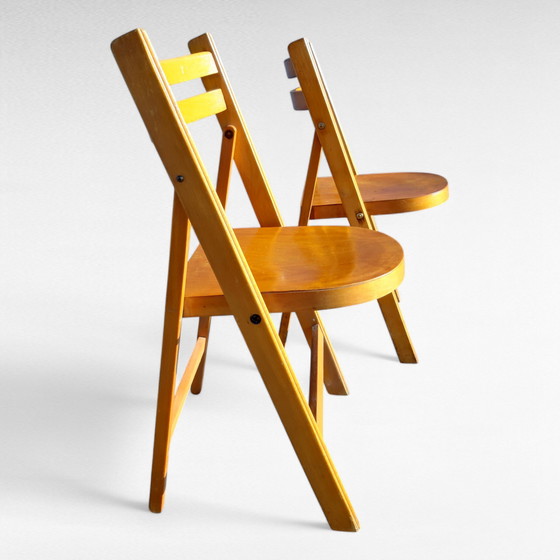 Image 1 of Coppia di sedie pieghevoli in legno di faggio di metà secolo