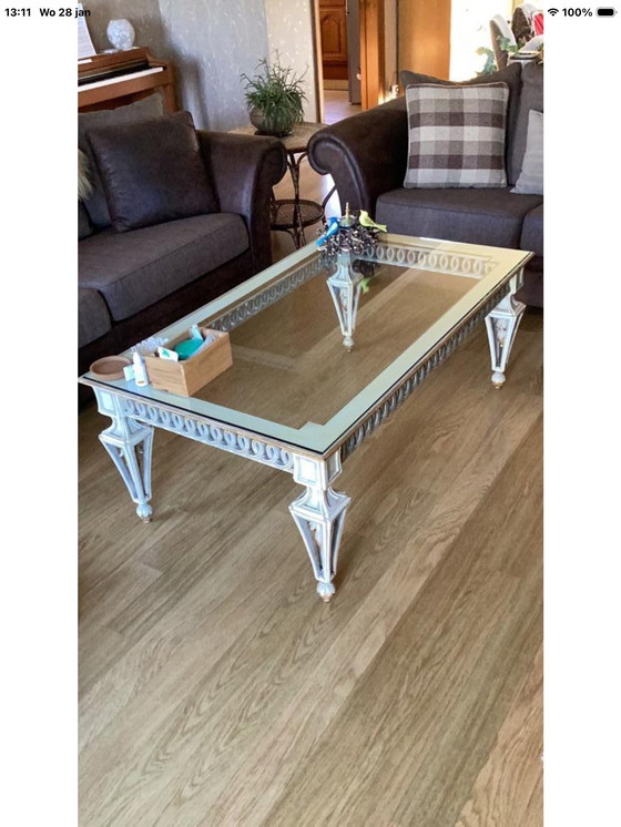 Image 1 of Salontafel