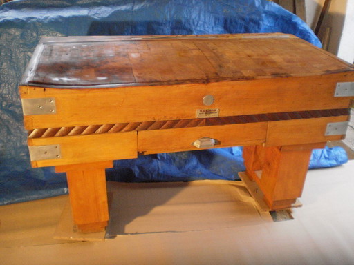 antiker Fleischer-Tisch [1]