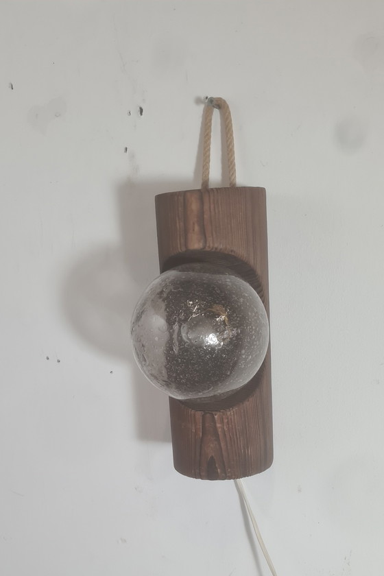 Image 1 of Lámpara de pared domesticada