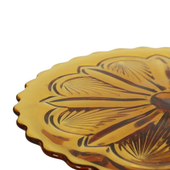 Image 1 of Plato pequeño para pasteles Art Déco color ámbar, 27 cm.