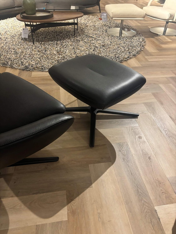 Image 1 of Sillón Leolux Caruzzo Plus con otomana