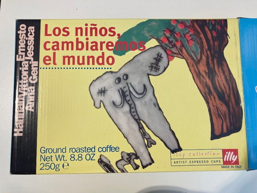 illy collection- 1998 -Kids by Los Ninos Cambieremos el Mundo - 6 espresso Met boekje orgnele doos geen koffie