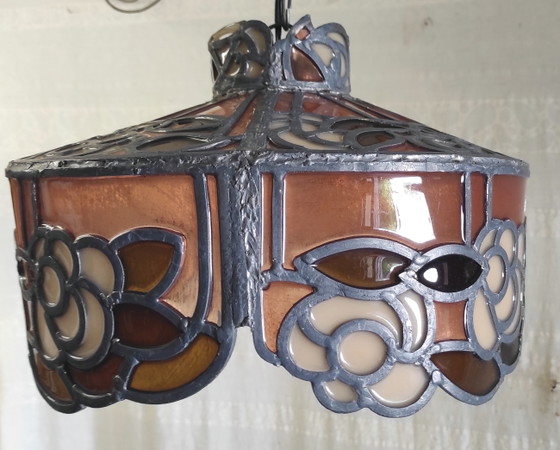 Image 1 of Pendelleuchte aus Glas und Blei im Tiffany-Stil – Mitte des 20. Jahrhunderts
