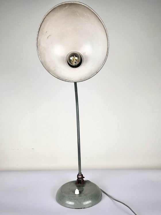 Image 1 of Lampada da tavolo industriale vintage - metallo verde, paralume XXL