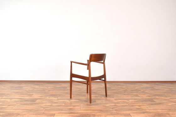 Image 1 of Fauteuils danois en teck par Henning Kjærnulf pour Korup Stolefabrik, 1960S, ensemble de 2