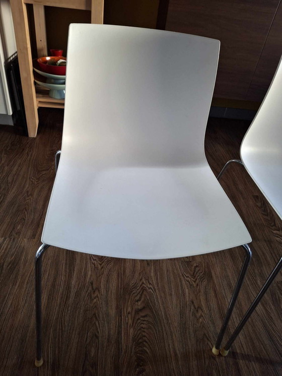 Image 1 of 2 x Arper Catifa 46, White, Light Traces of Use, 50€/Piece