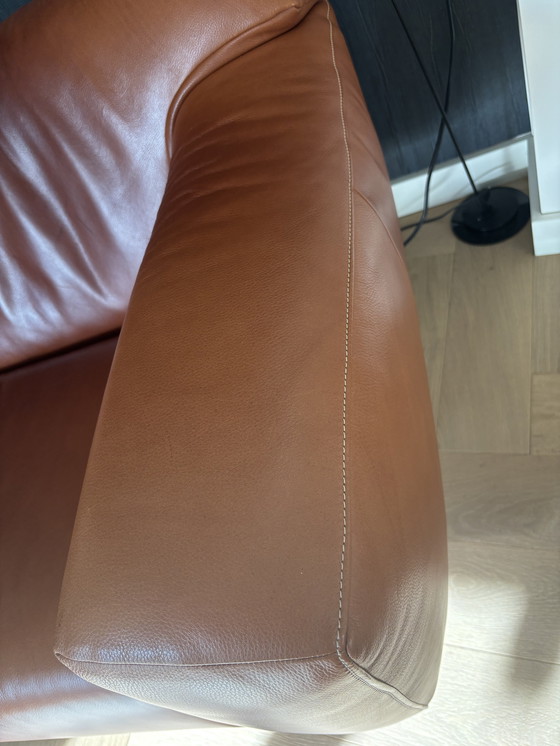 Image 1 of Label Santiago van den Berg