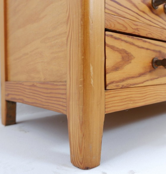 Image 1 of Commode vintage 5 tiroirs avec poignées en laiton